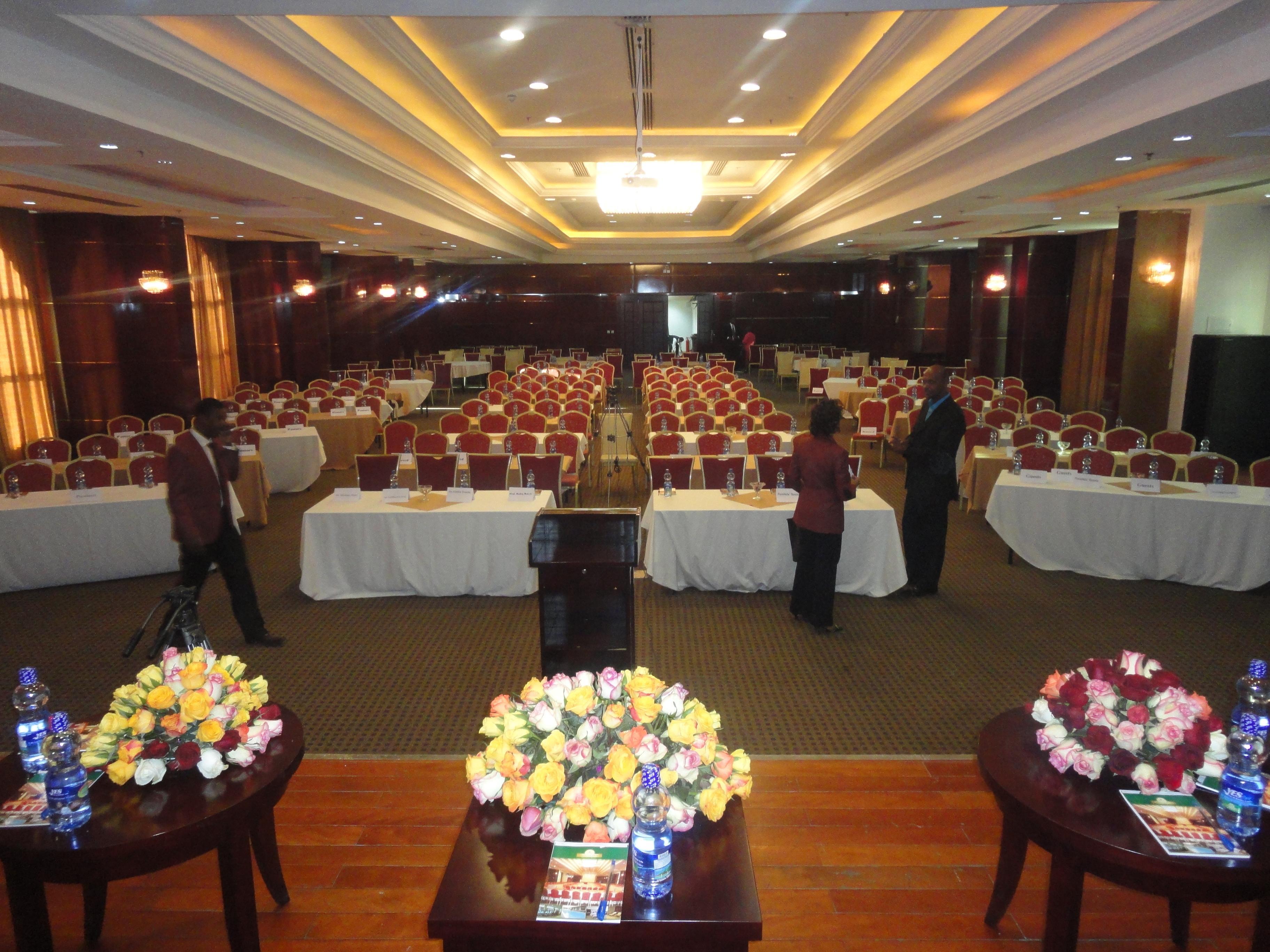Harmony Hotel Addis Abeba Exterior foto